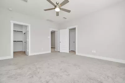 731 Strawberry Pines Court, Houston, TX 77009 - Photo 27