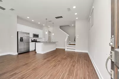 731 Strawberry Pines Court, Houston, TX 77009 - Photo 7