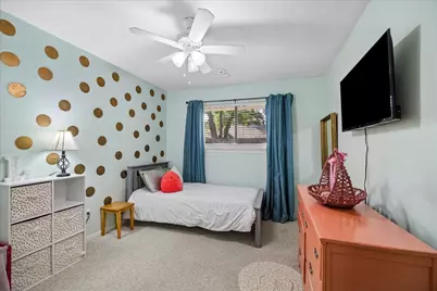3903 Valley Haven Drive, Houston, TX 77339 - Photo 19