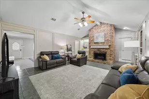 3903 Valley Haven Dr, Houston, TX 77339 - Photo 5