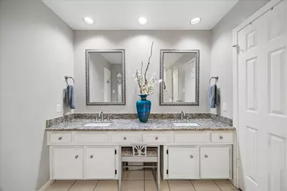 3903 Valley Haven Drive, Houston, TX 77339 - Photo 17