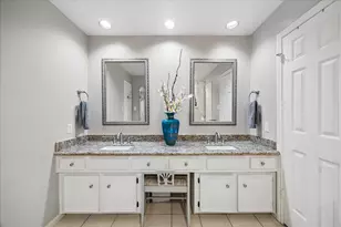 3903 Valley Haven Dr, Houston, TX 77339 - Photo 17