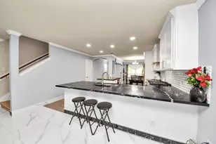 10207 Moonset Ln, Houston, TX 77016 - Photo 7