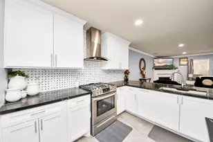 10207 Moonset Ln, Houston, TX 77016 - Photo 7