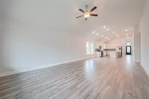 200 Catalina Cove Dr, Katy, TX 77493 - Photo 15