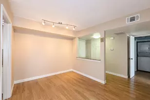 4627 Wild Indigo St, Houston, TX 77027 - Photo 3