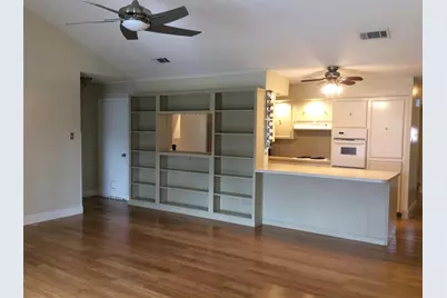 147 Camellia Street, Sugar Land, TX 77478 - Photo 13