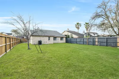 3510 Echo Grove Lane, Houston, TX 77043 - Photo 29