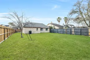 3510 Echo Grove Ln, Houston, TX 77043 - Photo 29