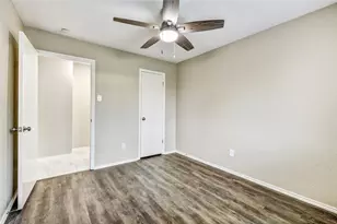 3510 Echo Grove Ln, Houston, TX 77043 - Photo 27