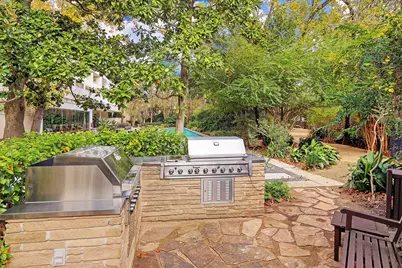 121 N Post Oak Lane #706, Houston, TX 77024 - Photo 25