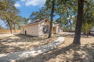 26109 Deerwood Dr, Hempstead, TX 77445 - Photo 23