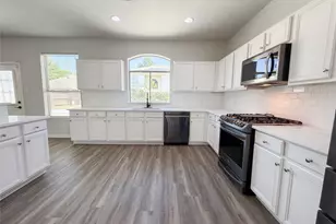 14346 Glade Point Dr, Cypress, TX 77429 - Photo 9