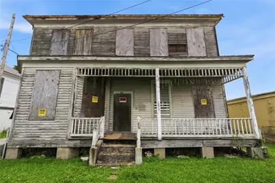414 14th Street, Galveston, TX 77550 - Photo 1