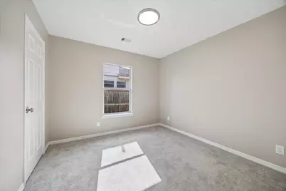 1523 Blossom Lane, Baytown, TX 77521 - Photo 15