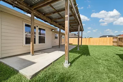 1523 Blossom Lane, Baytown, TX 77521 - Photo 17