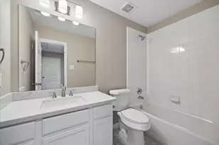 1523 Blossom Ln, Baytown, TX 77521 - Photo 25