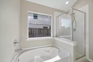 1523 Blossom Ln, Baytown, TX 77521 - Photo 13