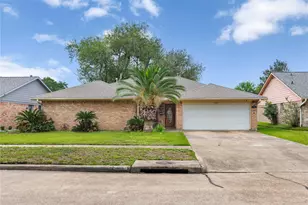 1818 New Orleans St, Deer Park, TX 77536 - Photo 1