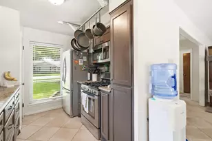 2309 Halbert Dr, Pearland, TX 77581 - Photo 7