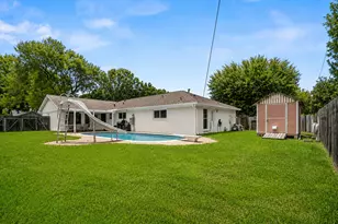 2309 Halbert Dr, Pearland, TX 77581 - Photo 19