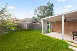 4402 Hickory Grove Dr, Houston, TX 77084 - Photo 21