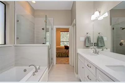 805 Enchanted Oaks Drive, Angleton, TX 77515 - Photo 27