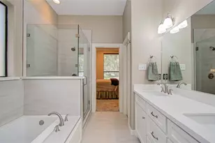 805 Enchanted Oaks Dr, Angleton, TX 77515 - Photo 27