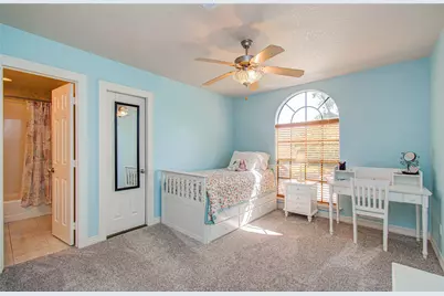805 Enchanted Oaks Drive, Angleton, TX 77515 - Photo 29