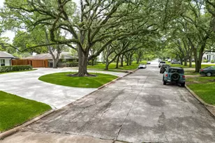 5422 Valerie St, Bellaire, TX 77401 - Photo 3