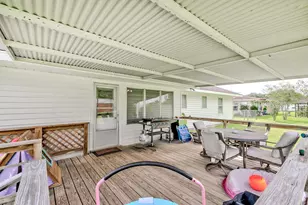 1411 N 17th St, Nederland, TX 77627 - Photo 29