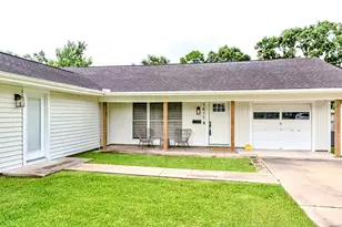 1411 N 17th St, Nederland, TX 77627 - Photo 7