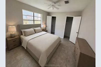 10422 Cedartowne Lane, Sugar Land, TX 77498 - Photo 5