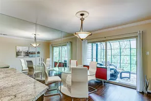 1800 Stoney Brook Dr, Houston, TX 77063 - Photo 7