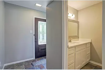 6403 Burgoyne Road #7, Houston, TX 77057 - Photo 5