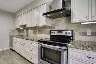 6403 Burgoyne Rd, Houston, TX 77057 - Photo 15
