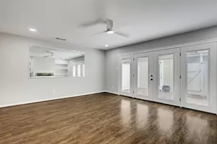 6403 Burgoyne Rd, Houston, TX 77057 - Photo 7