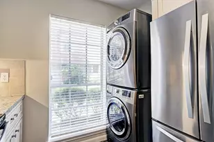 6403 Burgoyne Rd, Houston, TX 77057 - Photo 23