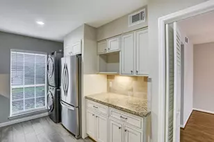 6403 Burgoyne Rd, Houston, TX 77057 - Photo 13