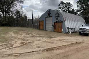 22380 Hwy 105, Cleveland, TX 77328 - Photo 3