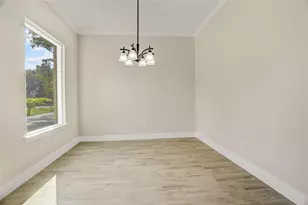 8405 Folkstone Ln, Houston, TX 77075 - Photo 5