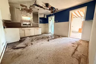 403 E Ward St, Refugio, TX 78377 - Photo 15