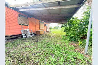 403 E Ward Street, Refugio, TX 78377 - Photo 5