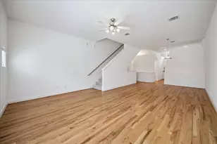 648 Westcross St, Houston, TX 77018 - Photo 7