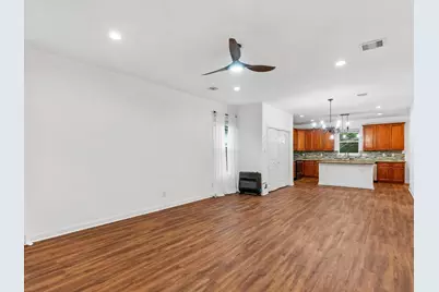 304 Epps Street, Tomball, TX 77375 - Photo 7