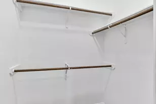 304 Epps St, Tomball, TX 77375 - Photo 35