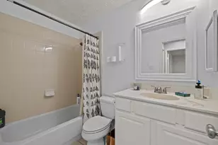 403 Buoy Rd, Houston, TX 77598 - Photo 17