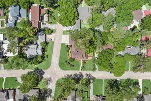 518 Magic Oaks Dr, Spring, TX 77388 - Photo 3