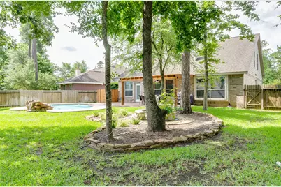 10 Caelin Court, The Woodlands, TX 77382 - Photo 33