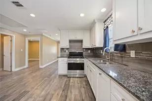 3606 Chickering St, Houston, TX 77026 - Photo 7